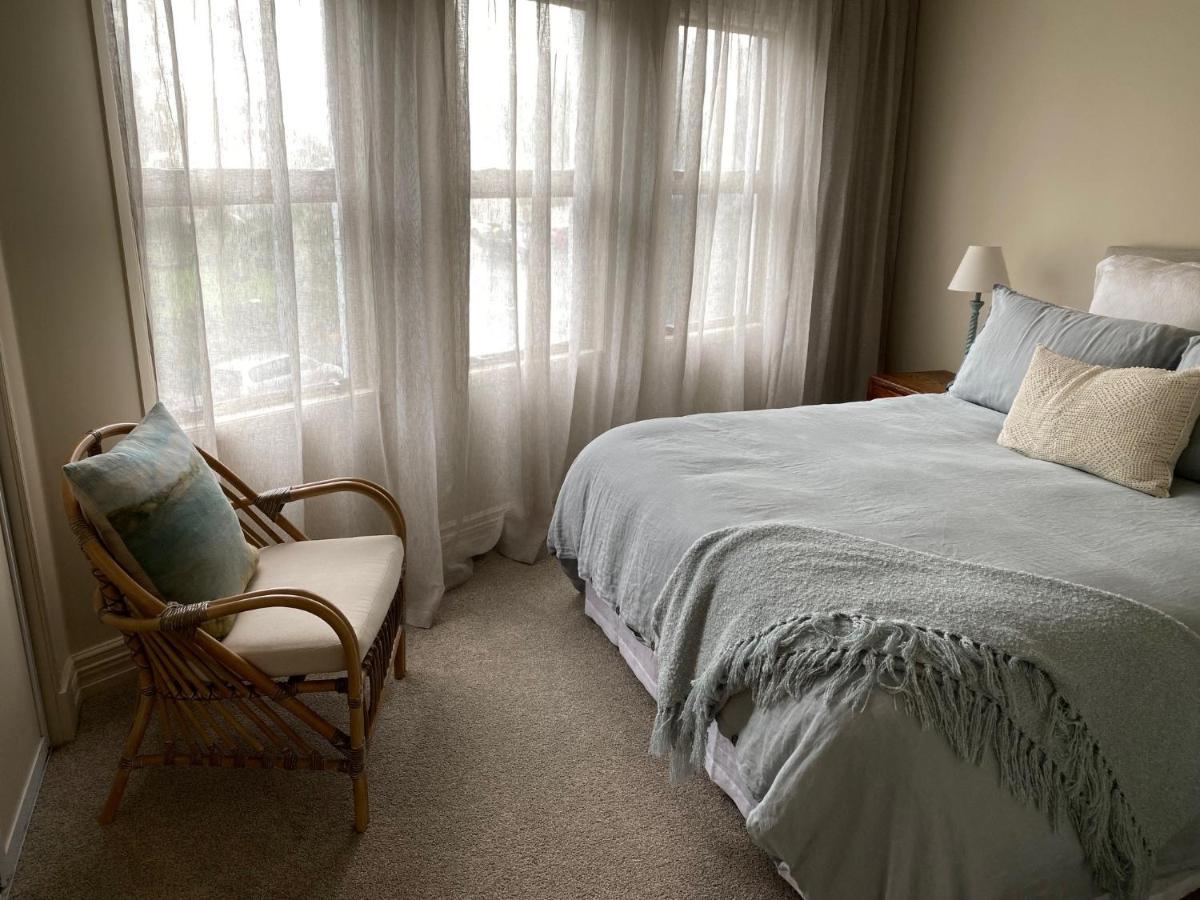 West End Precinct 2 Bedroom Apartment Close To Walkway And Ocean New Plymouth Bagian luar foto