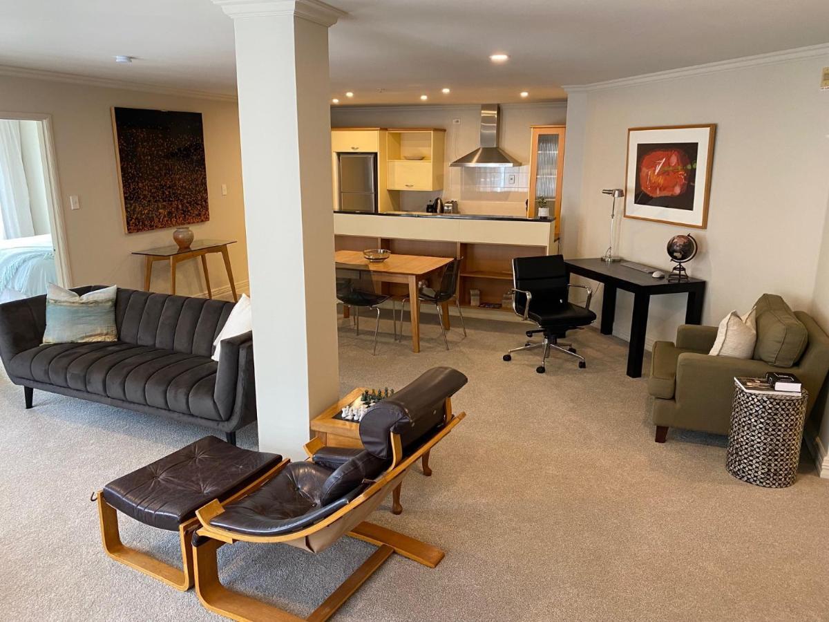 West End Precinct 2 Bedroom Apartment Close To Walkway And Ocean New Plymouth Bagian luar foto